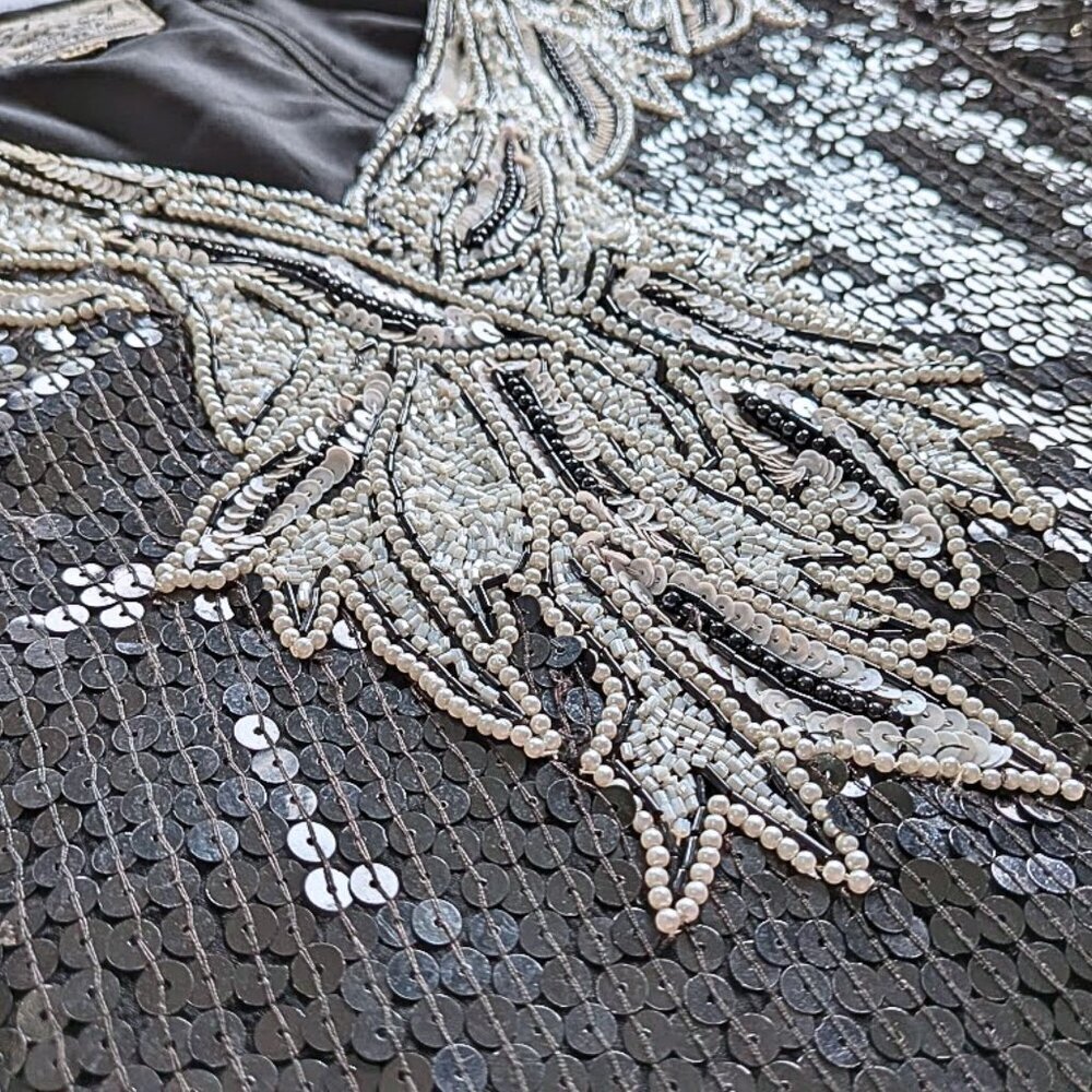 Vtg 80s STENAY 100% Silk Black & White Beaded Scallop Evening Top SzXL - Picture 3 of 5